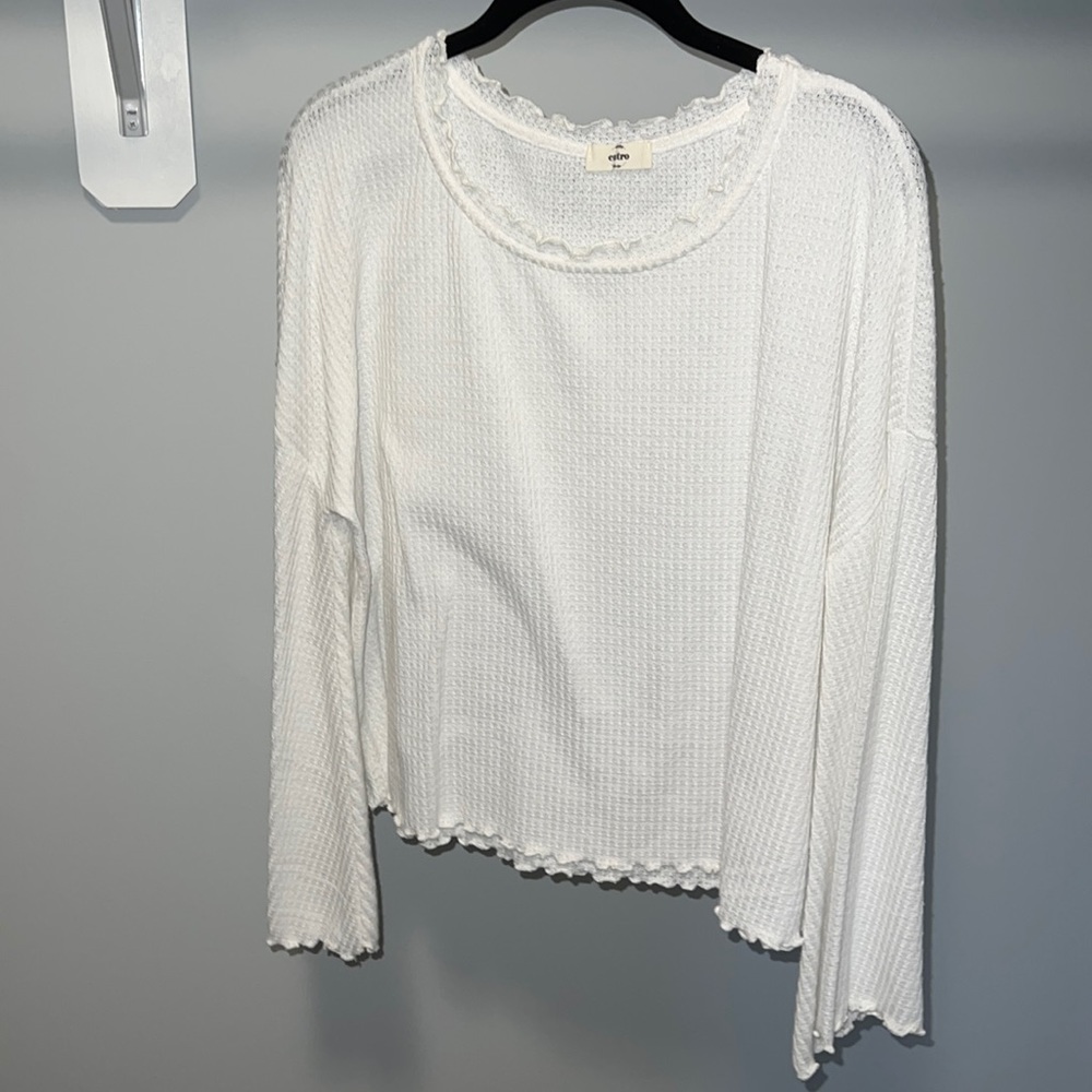 Long sleeve bell sleeve waffle knit white shirt